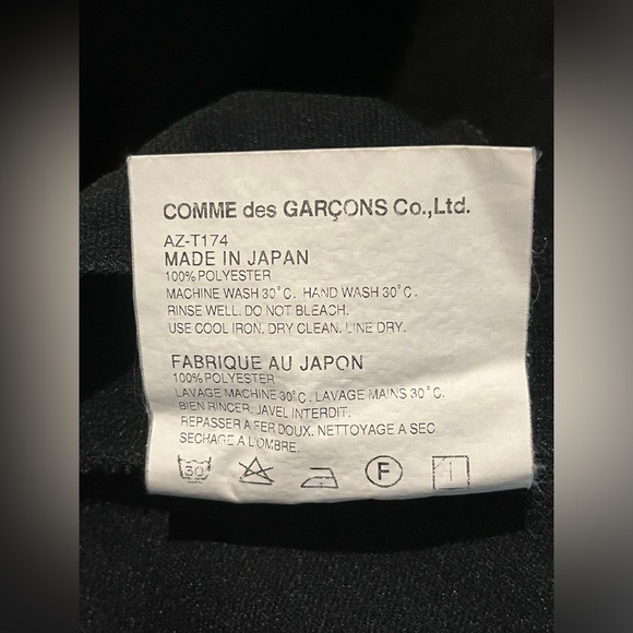 COMME DES GARÇONS PLAY Black Heart Hoodie - Picture 9 of 9